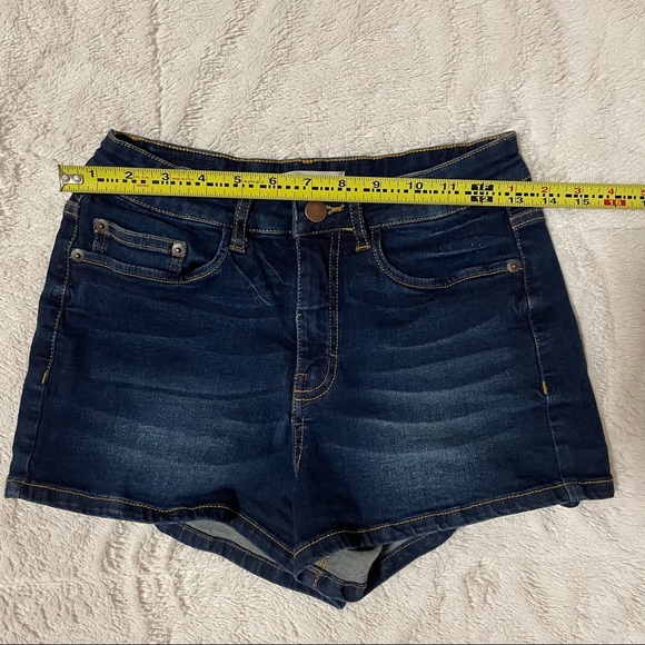 NWOT BP Denim Shorts / Size 27 - Picture 5 of 6